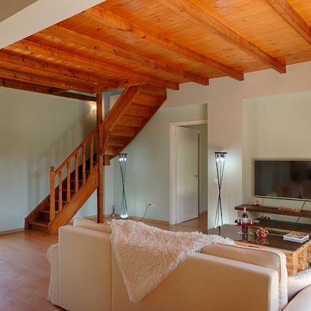 Modern Eco Friendly Villa Close To Town Pelekas Exteriér fotografie