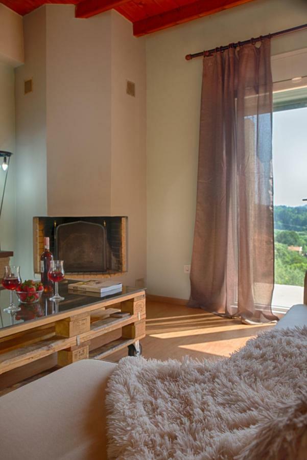 Modern Eco Friendly Villa Close To Town Pelekas Exteriér fotografie