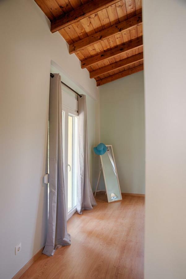 Modern Eco Friendly Villa Close To Town Pelekas Exteriér fotografie